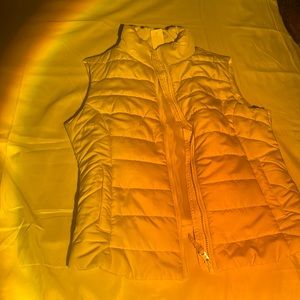 Yellow short sleeved Aeropostale vest